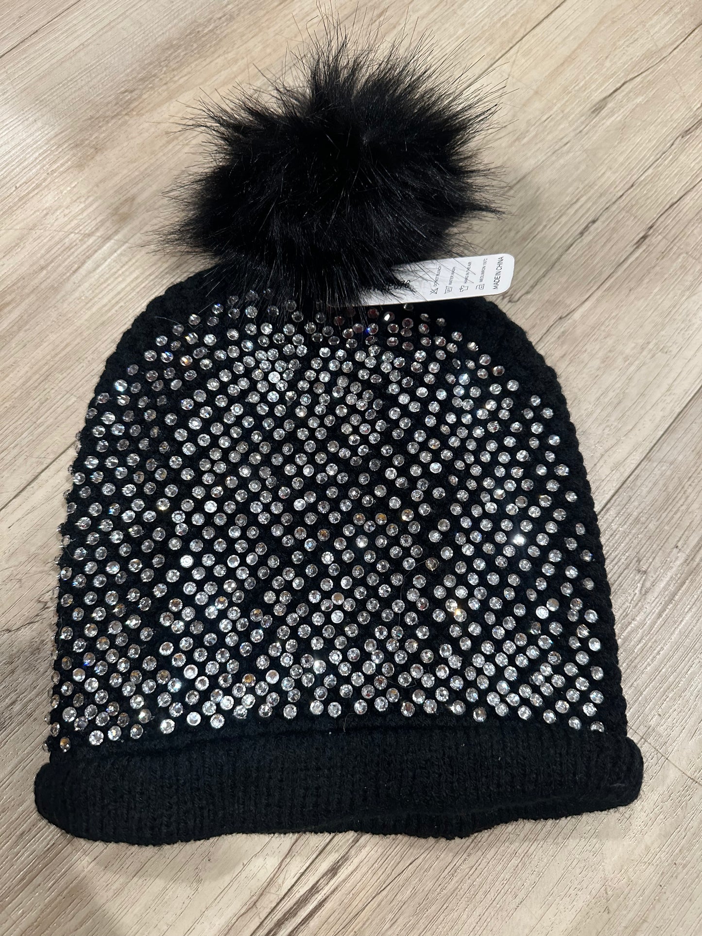 Winter SnowFlake Black Hat