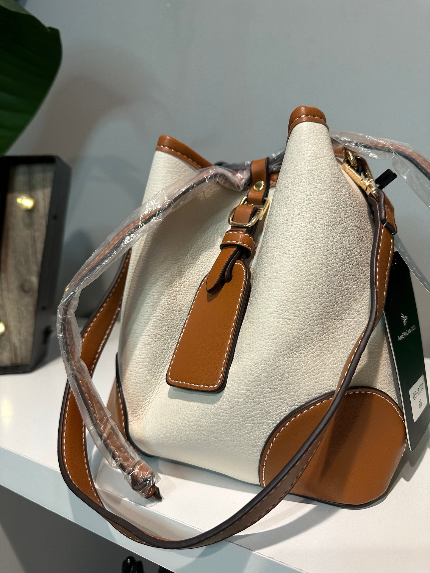 Bucket bag - Vegan Leather